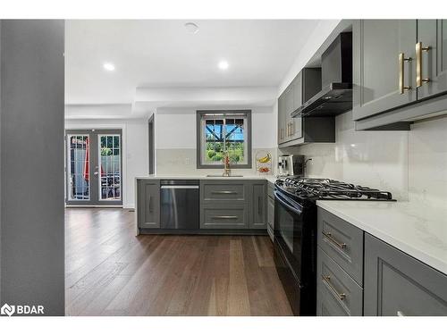 64 Golden Meadow Road, Barrie, ON - Indoor Photo Showing Kitchen With Upgraded Kitchen