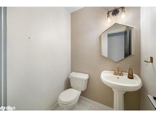 64 Golden Meadow Road, Barrie, ON - Indoor Photo Showing Bathroom