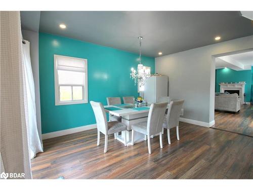 28 Radford Avenue, Fort Erie, ON - Indoor Photo Showing Dining Room