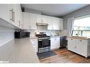 28 Radford Avenue, Fort Erie, ON  - Indoor Photo Showing Kitchen 