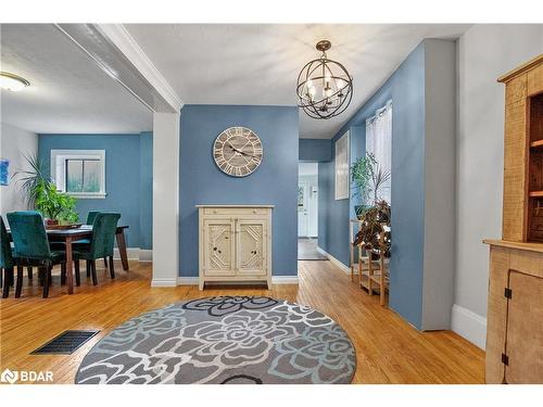 180 Angeline Street N, Lindsay, ON - Indoor Photo Showing Dining Room