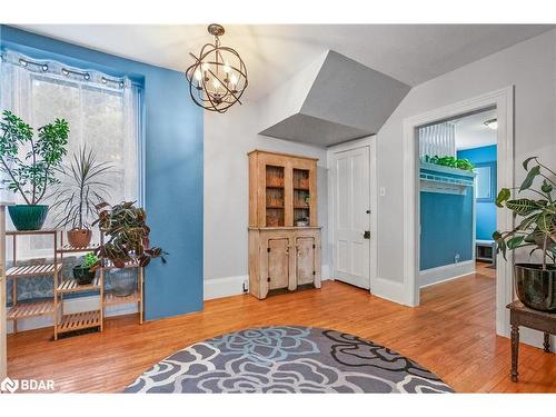 180 Angeline Street N, Lindsay, ON - Indoor Photo Showing Bedroom