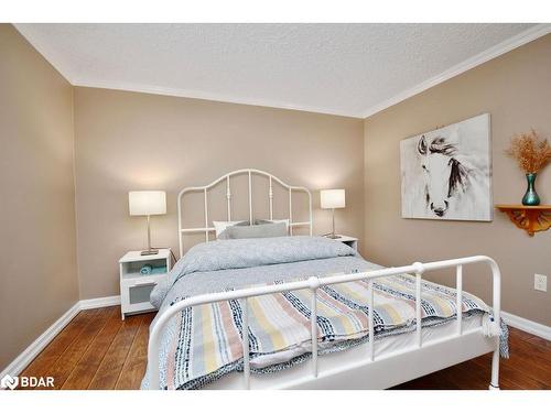 1236 Golden Beach Road, Bracebridge, ON - Indoor Photo Showing Bedroom