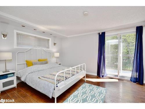 1236 Golden Beach Road, Bracebridge, ON - Indoor Photo Showing Bedroom