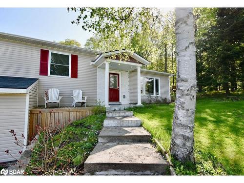 1236 Golden Beach Road, Bracebridge, ON - Outdoor