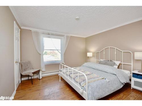 1236 Golden Beach Road, Bracebridge, ON - Indoor Photo Showing Bedroom