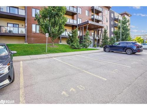 102-100 Dean Avenue, Barrie, ON - Outdoor With Balcony