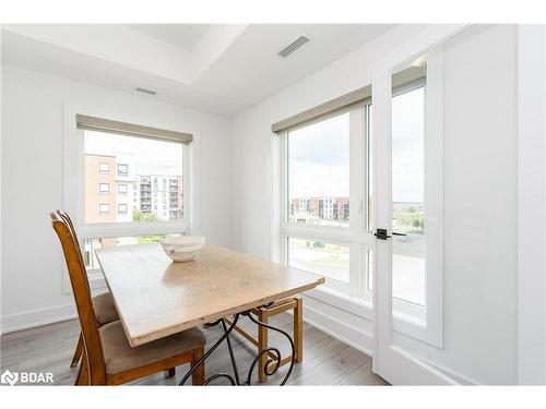 211-8 Culinary Lane, Barrie, ON - Indoor Photo Showing Dining Room