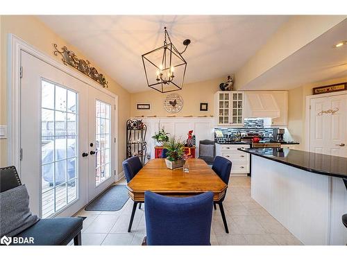 28 Thrushwood Trail, Lindsay, ON - Indoor Photo Showing Dining Room