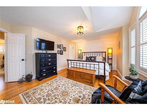 28 Thrushwood Trail, Lindsay, ON - Indoor Photo Showing Bedroom