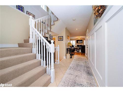 28 Thrushwood Trail, Lindsay, ON - Indoor Photo Showing Other Room