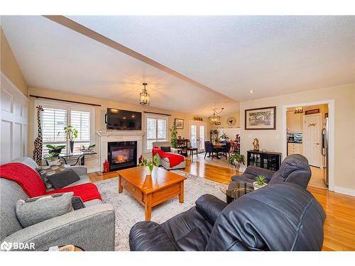 28 Thrushwood Trail, Lindsay, ON - Indoor Photo Showing Living Room With Fireplace