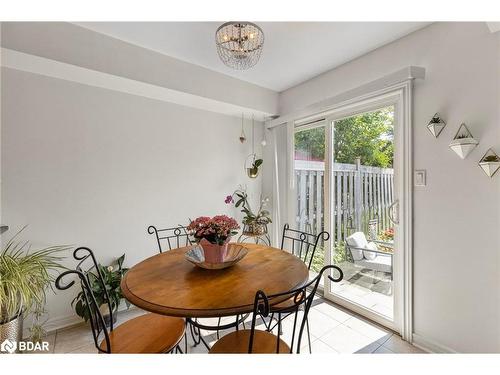 183 Stanley Street, Barrie, ON - Indoor Photo Showing Dining Room