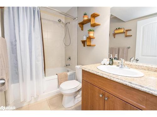 64 Mcdermitt Trail, Victoria Harbour, ON - Indoor Photo Showing Bathroom