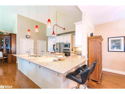 157 Creighton Street S, Orillia, ON - Indoor Photo Showing Kitchen With Double Sink With Upgraded Kitchen