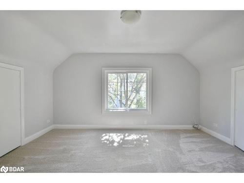 124 Berczy Street, Barrie, ON - Indoor Photo Showing Other Room