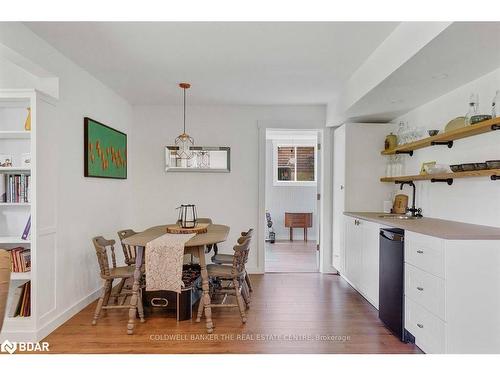 52 Mayfair Drive, Barrie, ON - Indoor Photo Showing Dining Room