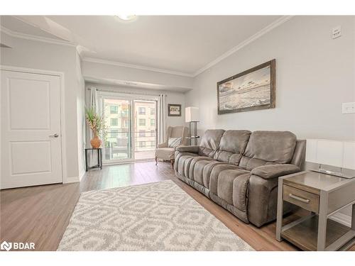 411-306 Essa Road, Barrie, ON - Indoor Photo Showing Living Room