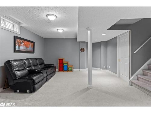 23 Churchland Drive, Barrie, ON - Indoor