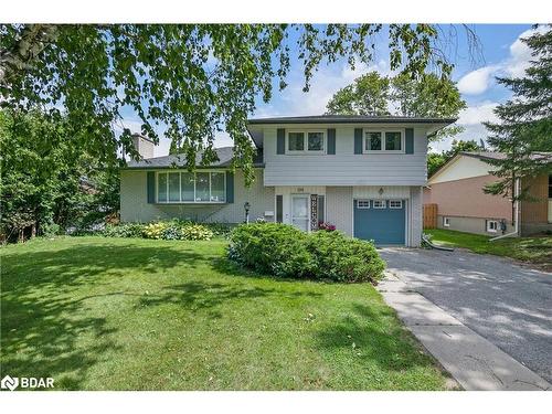 126 Adelaide Street N, Lindsay, ON - Outdoor With Facade