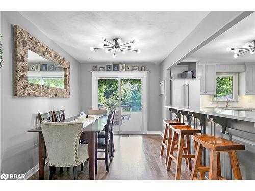 126 Adelaide Street N, Lindsay, ON - Indoor Photo Showing Dining Room