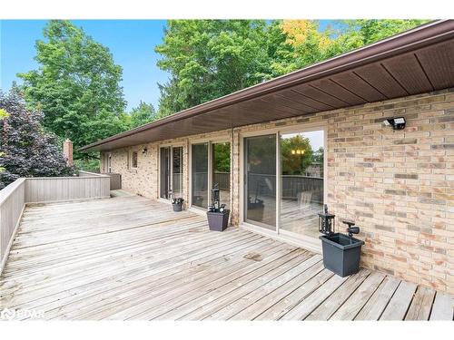 8 White Pine Place, Barrie, ON - Outdoor With Deck Patio Veranda With Exterior