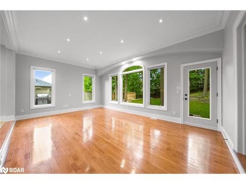 121 Wildwood Trail, Barrie, ON - Indoor Photo Showing Other Room