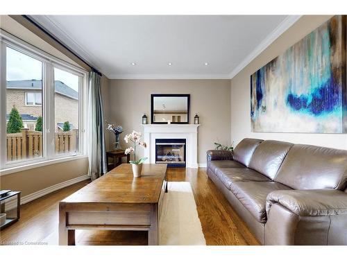 740 Rayner Court, Milton, ON - Indoor Photo Showing Living Room With Fireplace