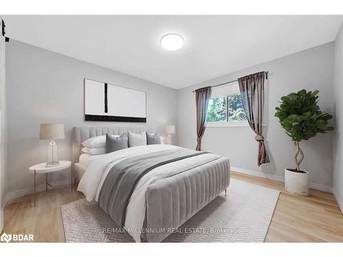 5 Windermere Road, St. Catharines, ON - Indoor Photo Showing Bedroom