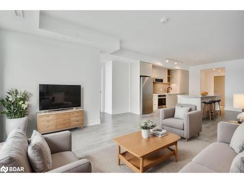 702-185 Dunlop Street East, Barrie, ON - Indoor Photo Showing Living Room