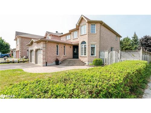 68 Stoneybrook Crescent, Barrie, ON - Outdoor