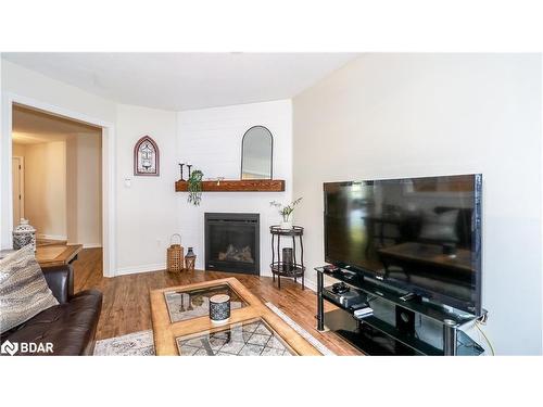 68 Stoneybrook Crescent, Barrie, ON - Indoor Photo Showing Living Room With Fireplace