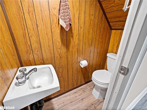 316910 Highway 6, Chatsworth, ON - Indoor Photo Showing Bathroom