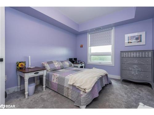 410-5 Chef Lane, Barrie, ON - Indoor Photo Showing Bedroom