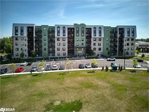 410-5 Chef Lane, Barrie, ON - Outdoor With Facade