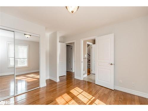 16 Gray Lane, Barrie, ON - Indoor Photo Showing Other Room