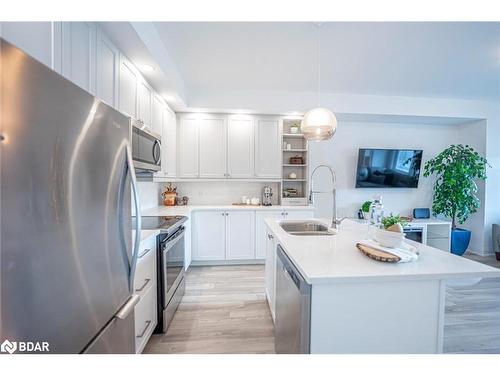 12 Samantha Lane, Midland, ON - Indoor Photo Showing Kitchen With Double Sink With Upgraded Kitchen