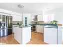 54 Kingsridge Road, Barrie, ON  - Indoor Photo Showing Kitchen With Upgraded Kitchen 