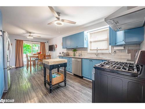 214 Mapleton Avenue, Barrie, ON - Indoor Photo Showing Kitchen With Stainless Steel Kitchen