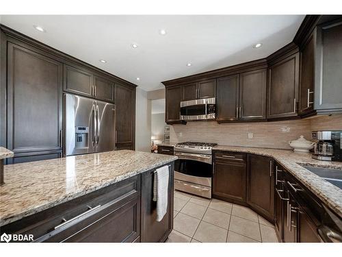 2038 Snow Valley Road, Springwater, ON - Indoor Photo Showing Kitchen With Stainless Steel Kitchen With Upgraded Kitchen