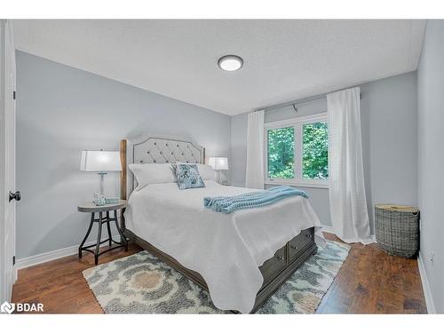 31 Marina Village Drive Drive, Port Severn, ON - Indoor Photo Showing Bedroom