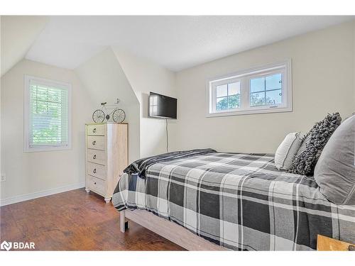 31 Marina Village Drive Drive, Port Severn, ON - Indoor Photo Showing Bedroom