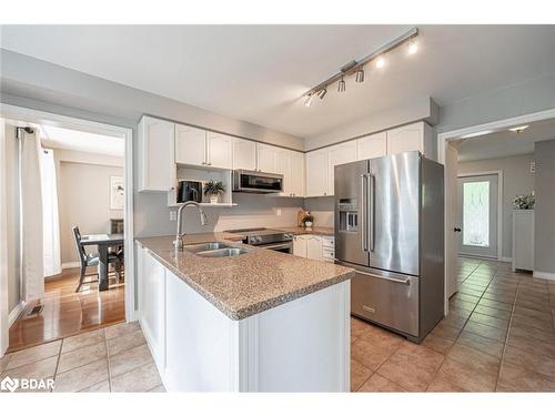 199 Hanmer Street W, Barrie, ON - Indoor Photo Showing Kitchen With Stainless Steel Kitchen With Double Sink