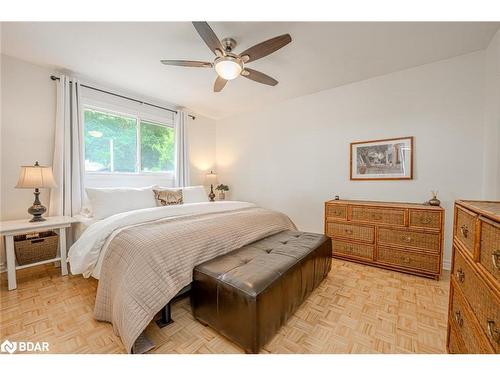 26A Lount Street, Barrie, ON - Indoor Photo Showing Bedroom