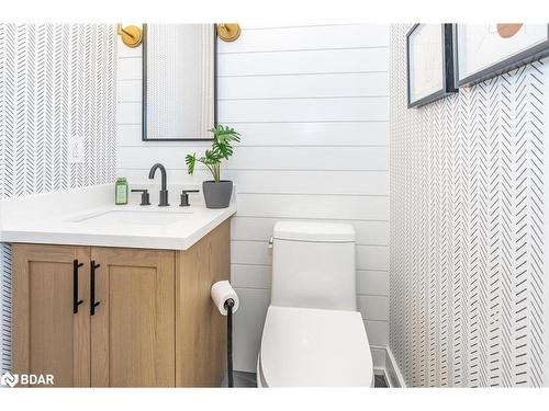 993 Whitney Crescent, Midland, ON - Indoor Photo Showing Bathroom