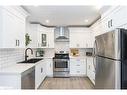 131 Rodney Street, Collingwood, ON  - Indoor Photo Showing Kitchen With Upgraded Kitchen 