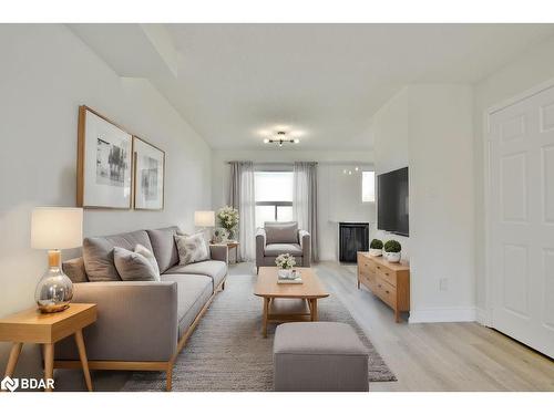 8 Wildwood Trail, Barrie, ON - Indoor Photo Showing Living Room