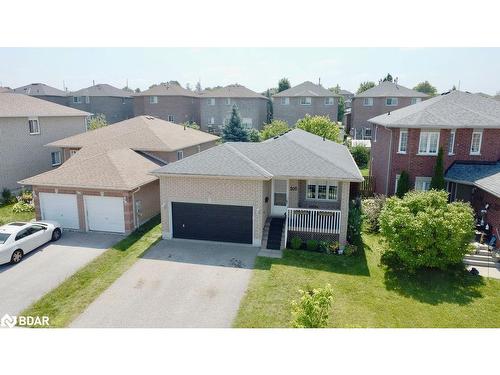 205 Country Lane, Barrie, ON - Outdoor With Facade