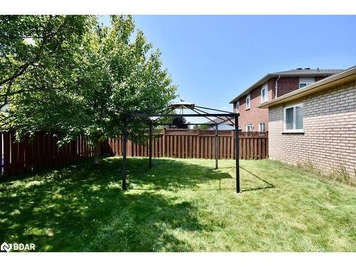 205 Country Lane, Barrie, ON - Outdoor