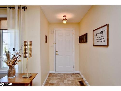 205 Country Lane, Barrie, ON - Indoor Photo Showing Other Room